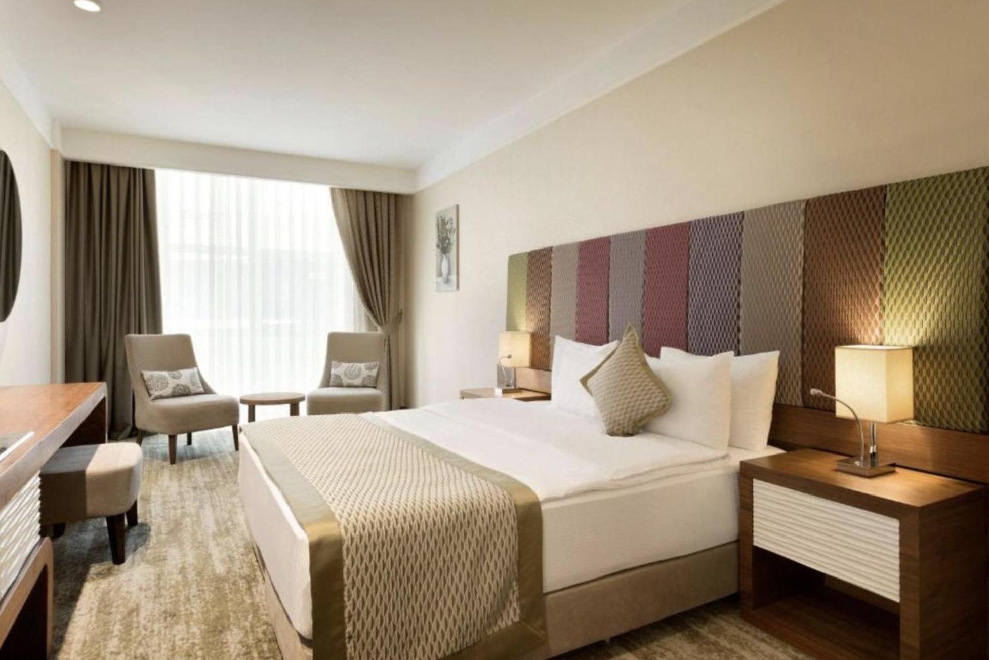 Hotel Ramada By Wyndham Gemli̇K Gemlik Exteriér fotografie