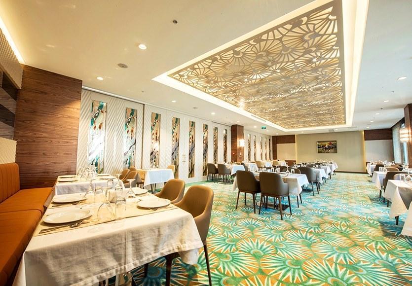 Hotel Ramada By Wyndham Gemli̇K Gemlik Exteriér fotografie